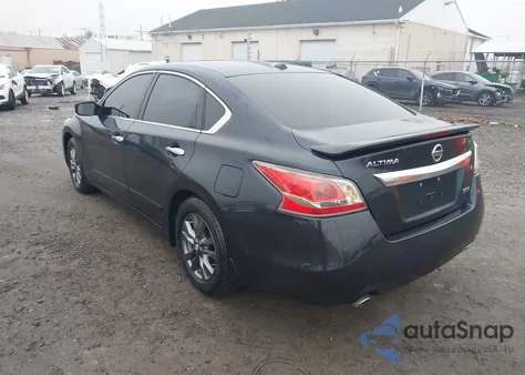 2015 Nissan Altima 2.5 S from USA, damaged, VIN 1N4AL3APXFC480411